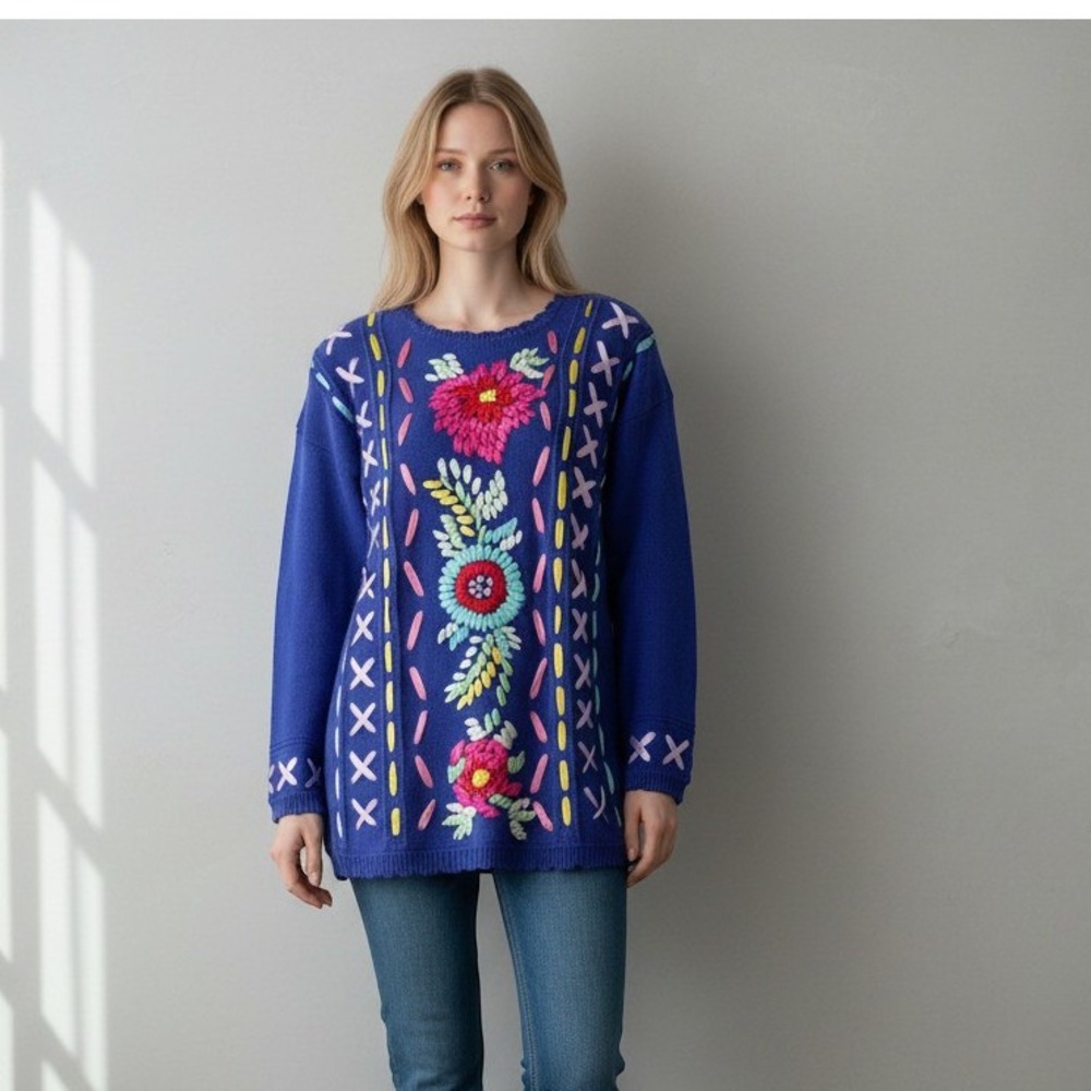 Vintage Suburbans Royal Blue Floral Ribbon Embroidery‎ Sweater Oversized Small